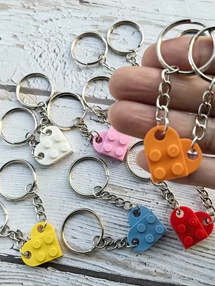 Llaveros para parejas lego corazón 