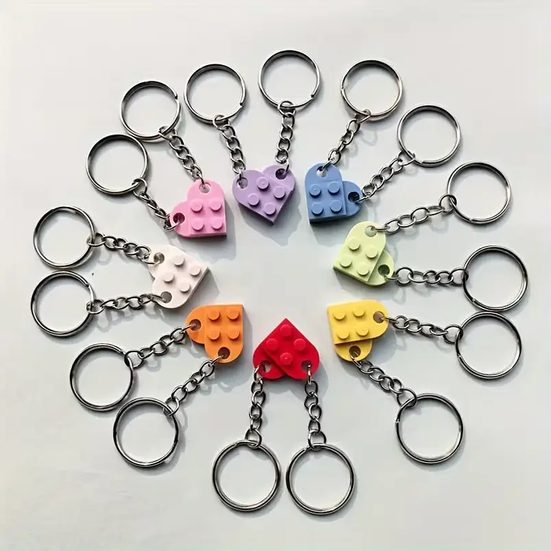 Llaveros para parejas lego corazón  3