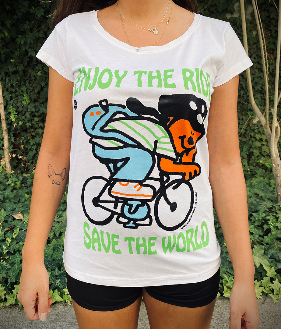 Polera urbana Enjoy the ride por Álvaro Ardiles - Blanca 3