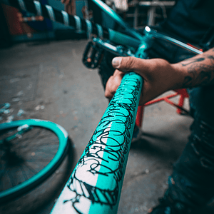 Bicicleta urbana acero pintada por KidMaikel