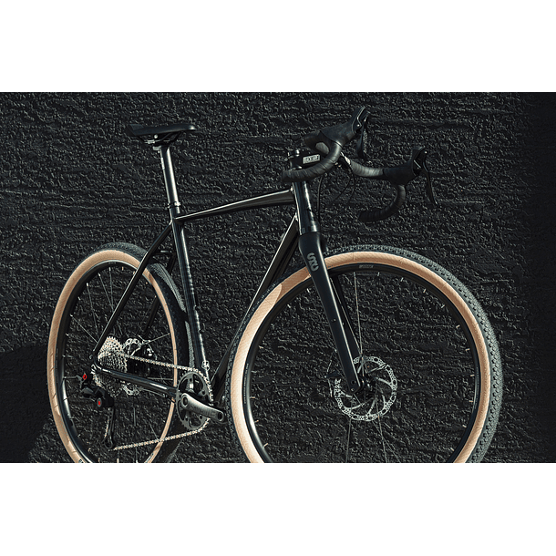 Bicicleta gravel Dark Woodland 6061 Black Label All-Road 7