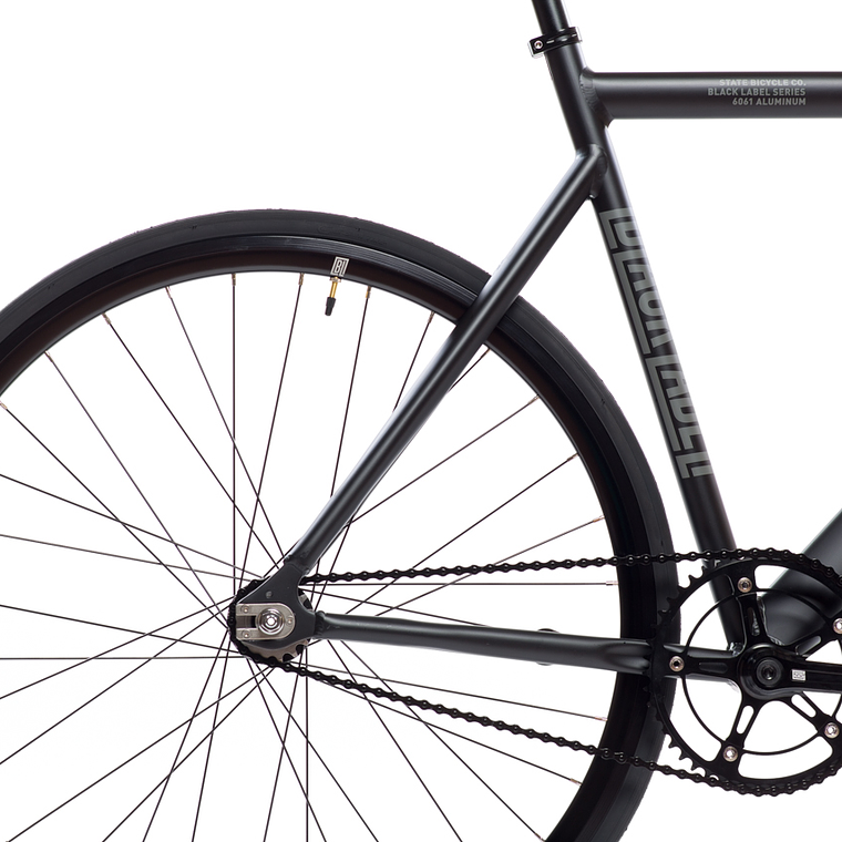 Bicicleta fixie 6061 Black Label Matte Black - 1 velocidad 6