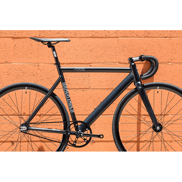 Bicicleta fixie 6061 Black Label Matte Black - 1 velocidad 10