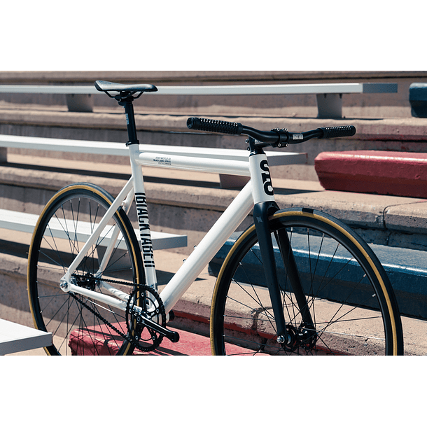 Bicicleta fixie 6061 Black Label Pearl White - 1 velocidad 8