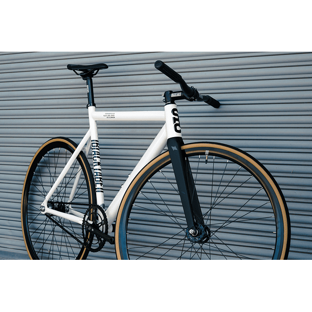 Bicicleta fixie 6061 Black Label Pearl White - 1 velocidad 14