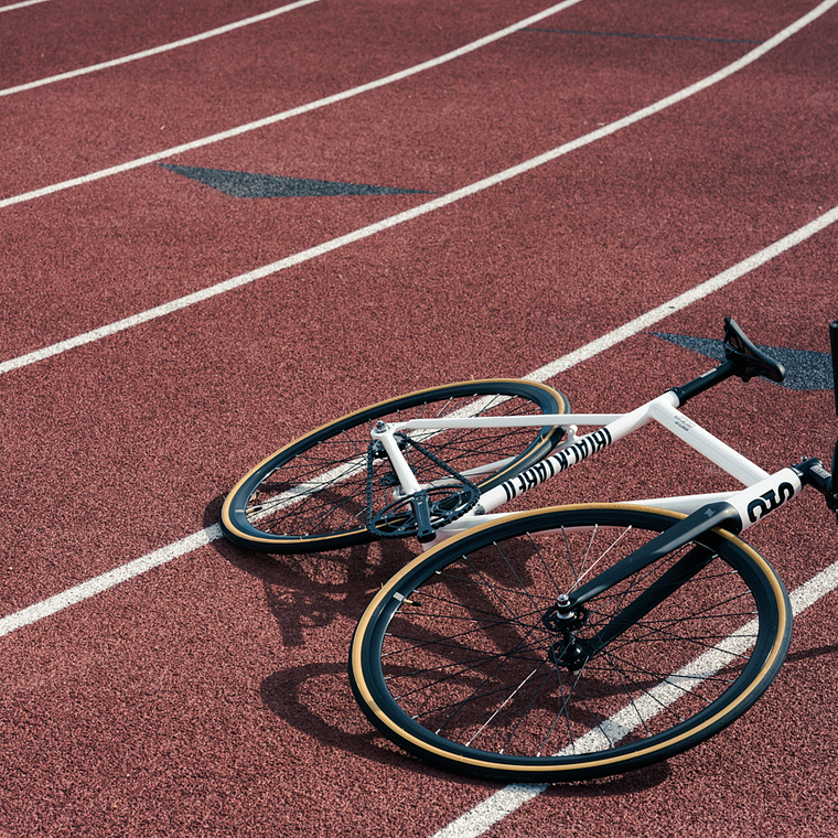 Bicicleta fixie 6061 Black Label Pearl White - 1 velocidad 16