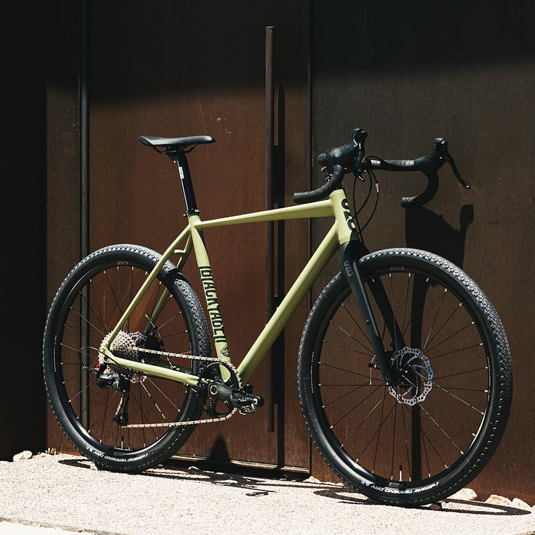 Bicicleta gravel 6061 All Road Matte Olive - 11 velocidades 16