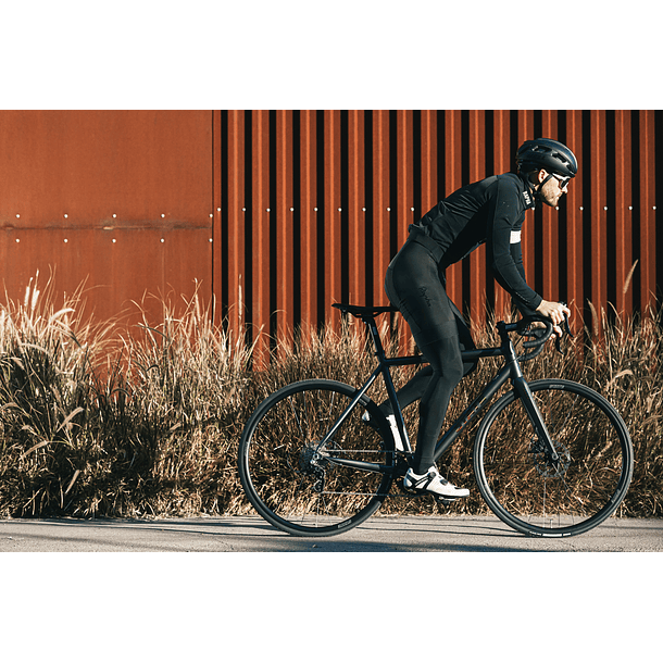 Bicicleta Endurance Undefeated Graphite - 11 velocidades 18