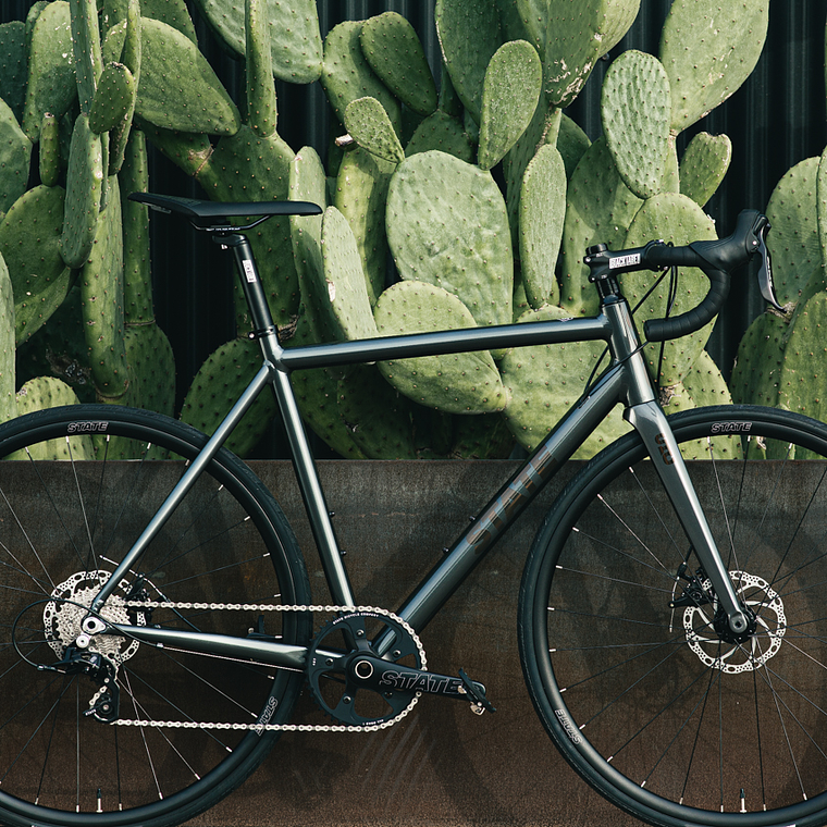 Bicicleta Endurance Undefeated Graphite - 11 velocidades 23