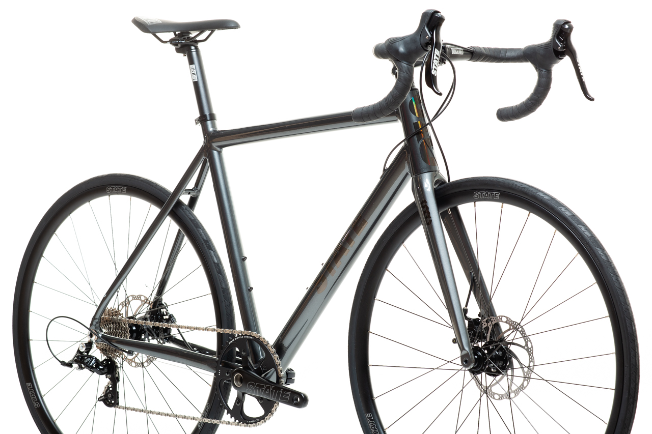 Bicicleta Endurance Undefeated Graphite - 11 velocidades 3