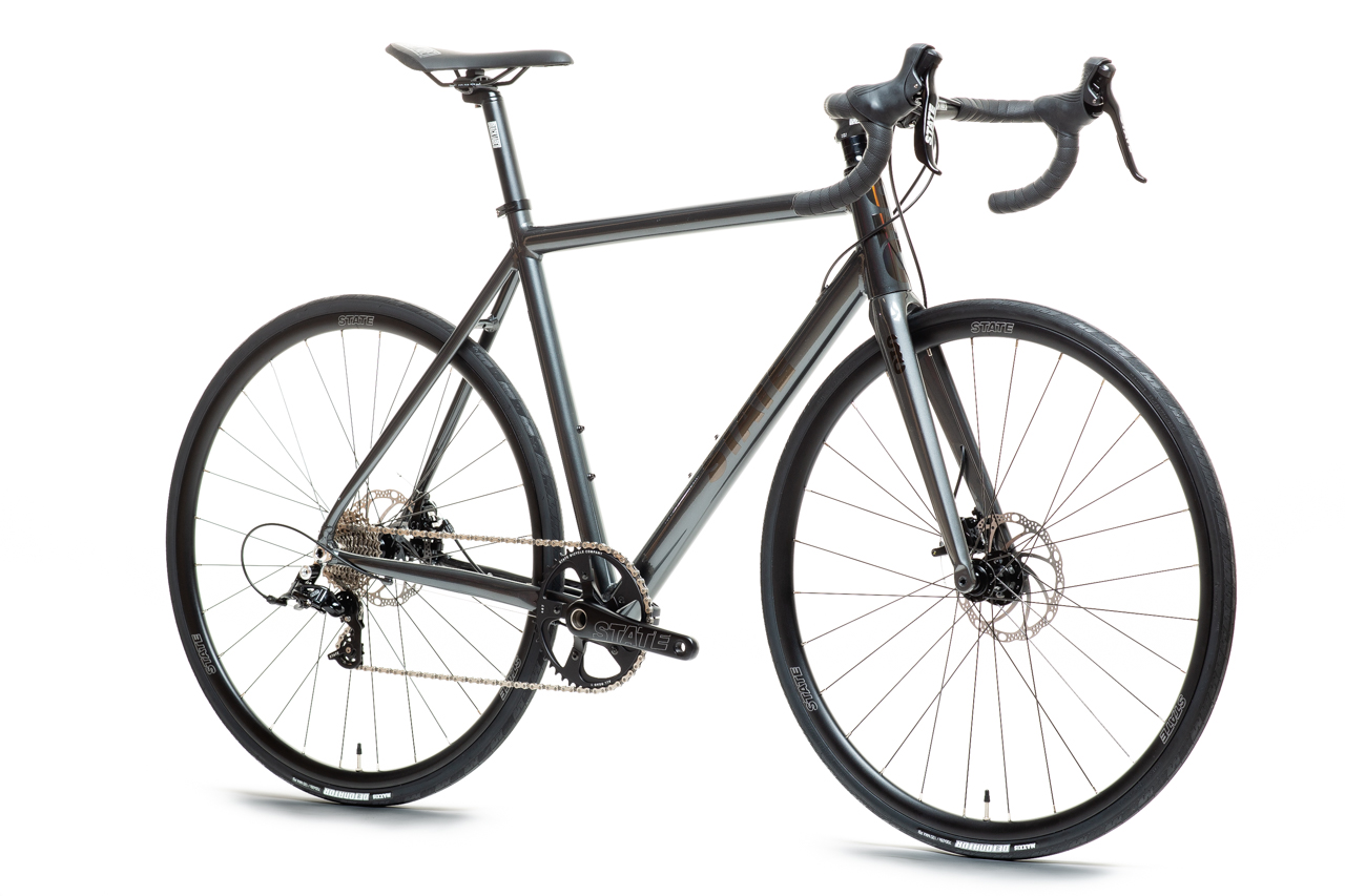 Bicicleta Endurance Undefeated Graphite - 11 velocidades 2
