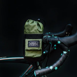 Bolso porta botella impermeable Draisiana - Negro, verde - 1L