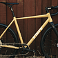 Bicicleta gravel 6061 All Road Dune Tan - 11 velocidades - Miniatura 11