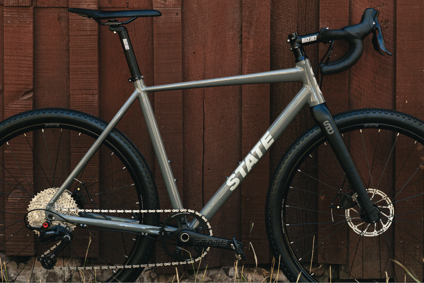 Bicicleta gravel 6061 All Road Granite Grey - 11 velocidades 16
