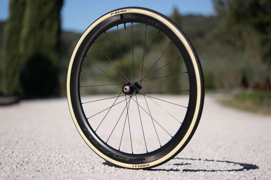 Neumático Pirelli P ZERO Race Retro 700x28 - Kevlar 3