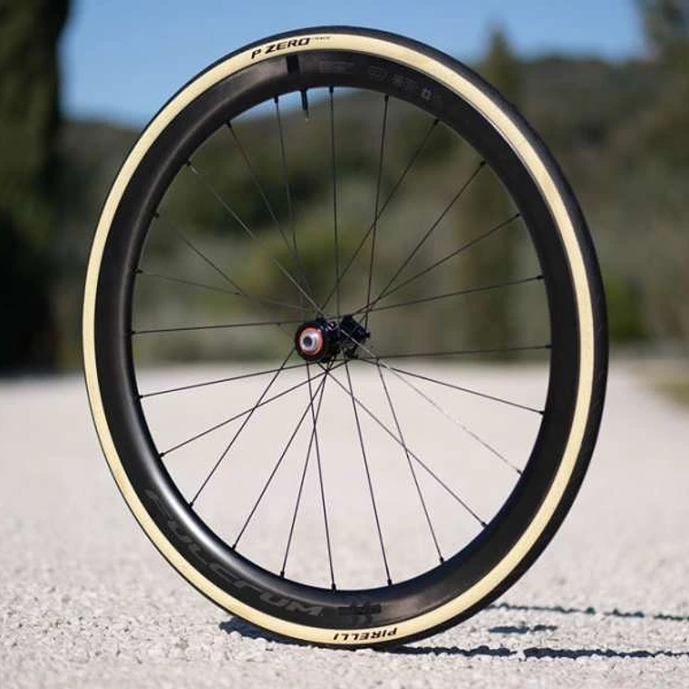 Neumático Pirelli P ZERO Race Retro 700x28 - Kevlar 3