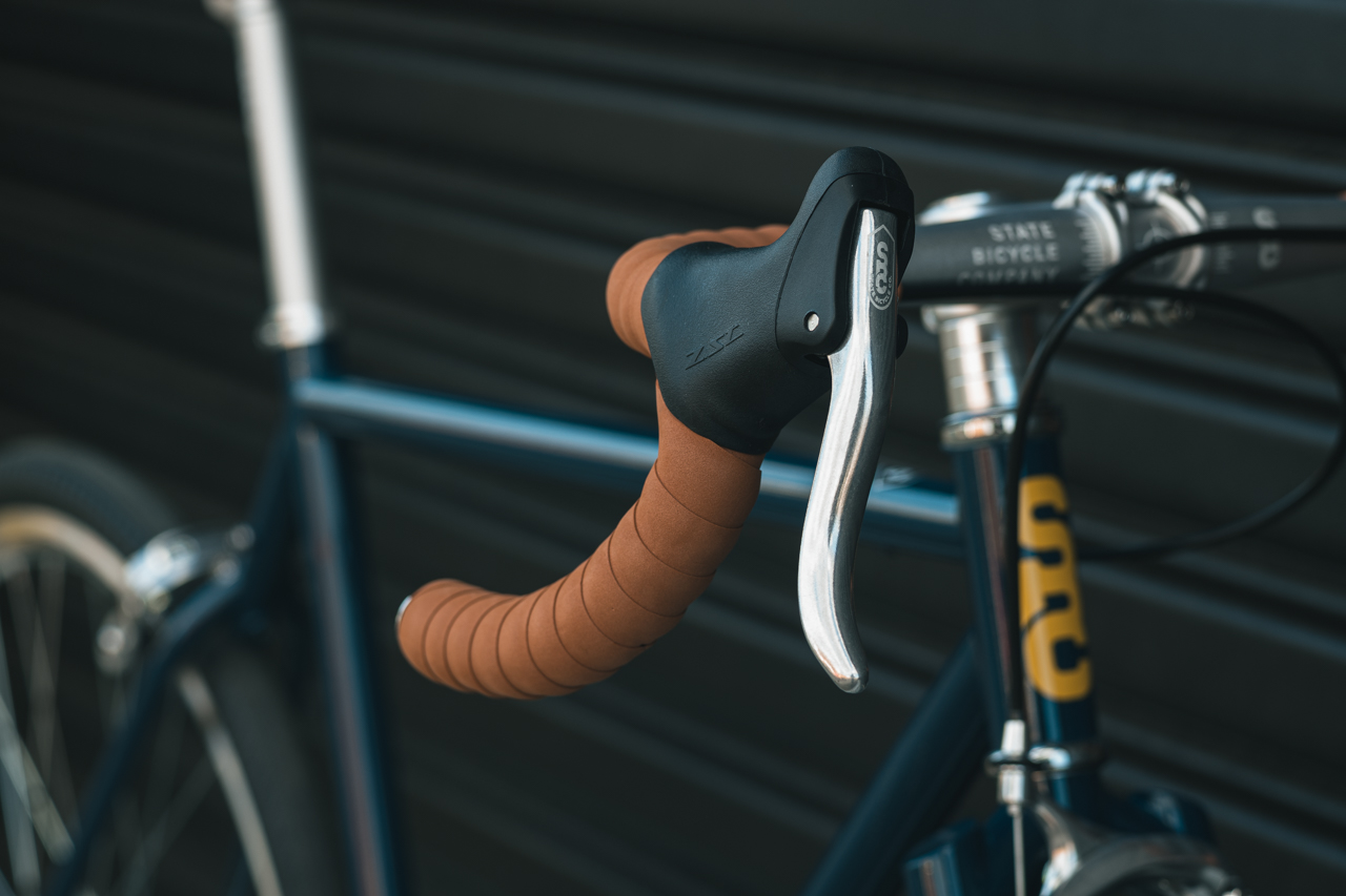 Bicicleta tracklocross 4130 Chromoly Navy Gold - Fijo y libre- Drop Bar 10