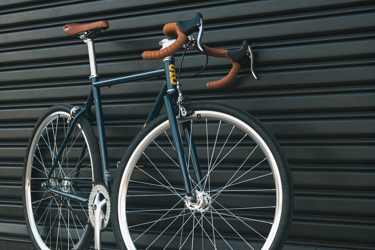 Bicicleta tracklocross 4130 Chromoly Navy Gold - Fijo y libre- Drop Bar 13