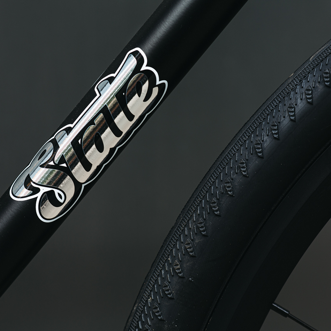 Bicicleta tracklocross 4130 Chromoly Black Mirror - Fijo y libre- Drop Bar 16