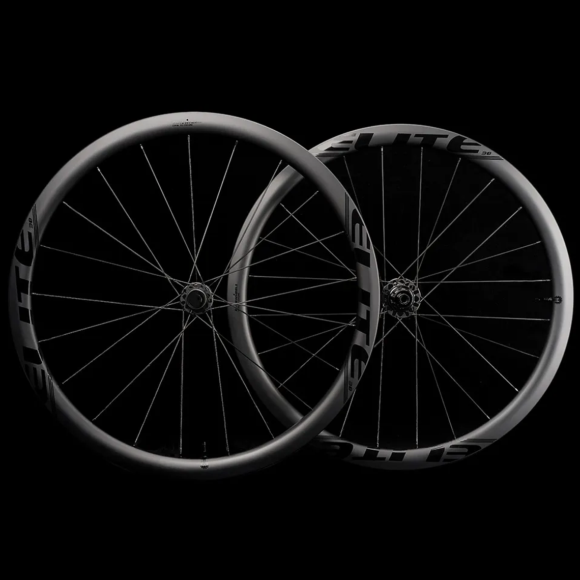 Set Ruedas Marvel Road 38D 1