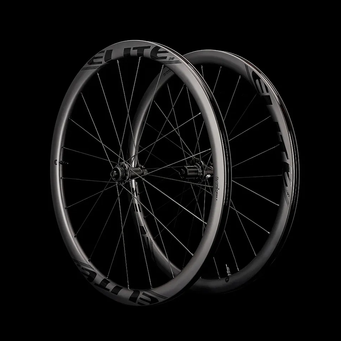 Set Ruedas Marvel Road 38D 4