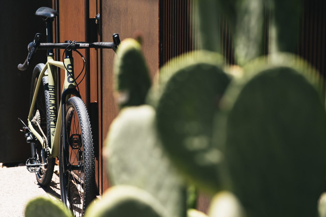 Bicicleta gravel 6061 All Road Matte Olive - 11 velocidades 17