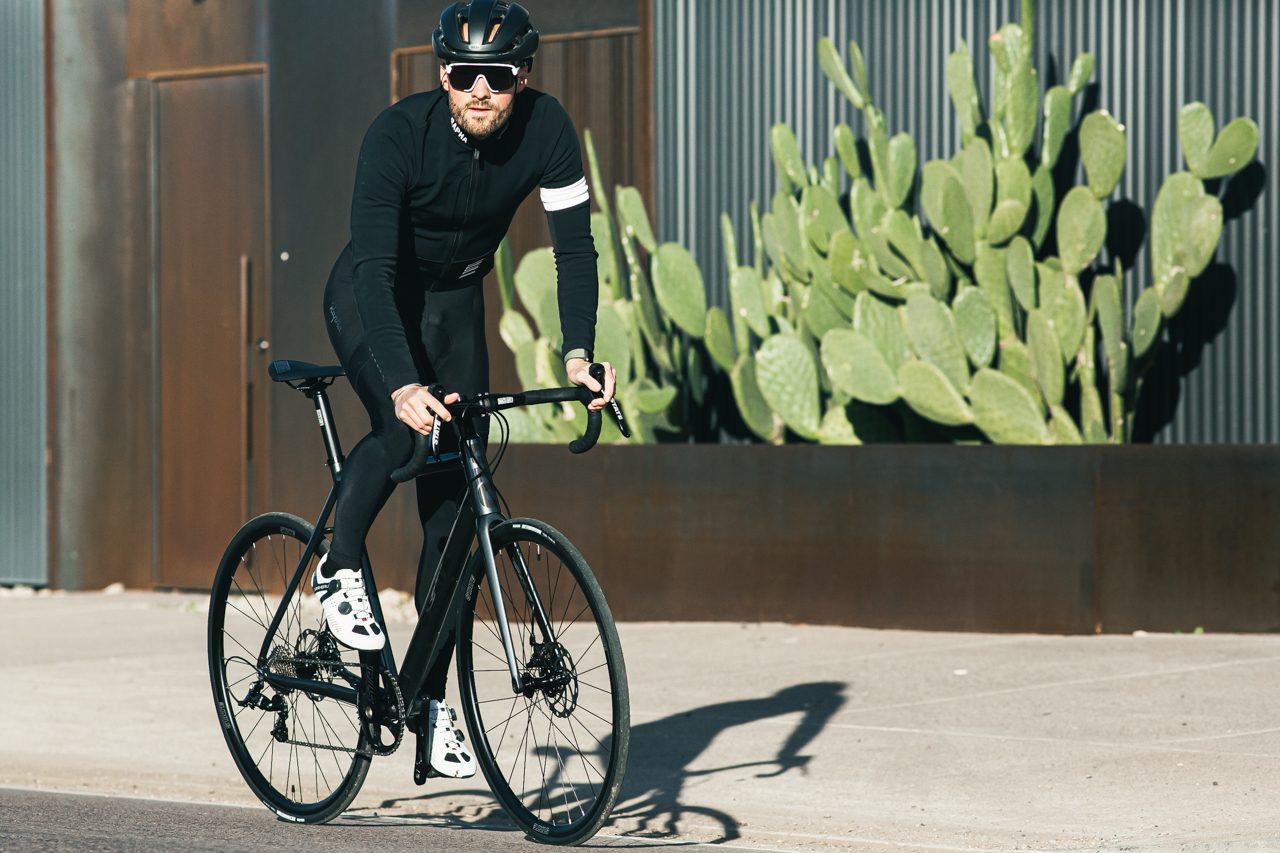 Bicicleta Endurance Undefeated Graphite - 11 velocidades 9