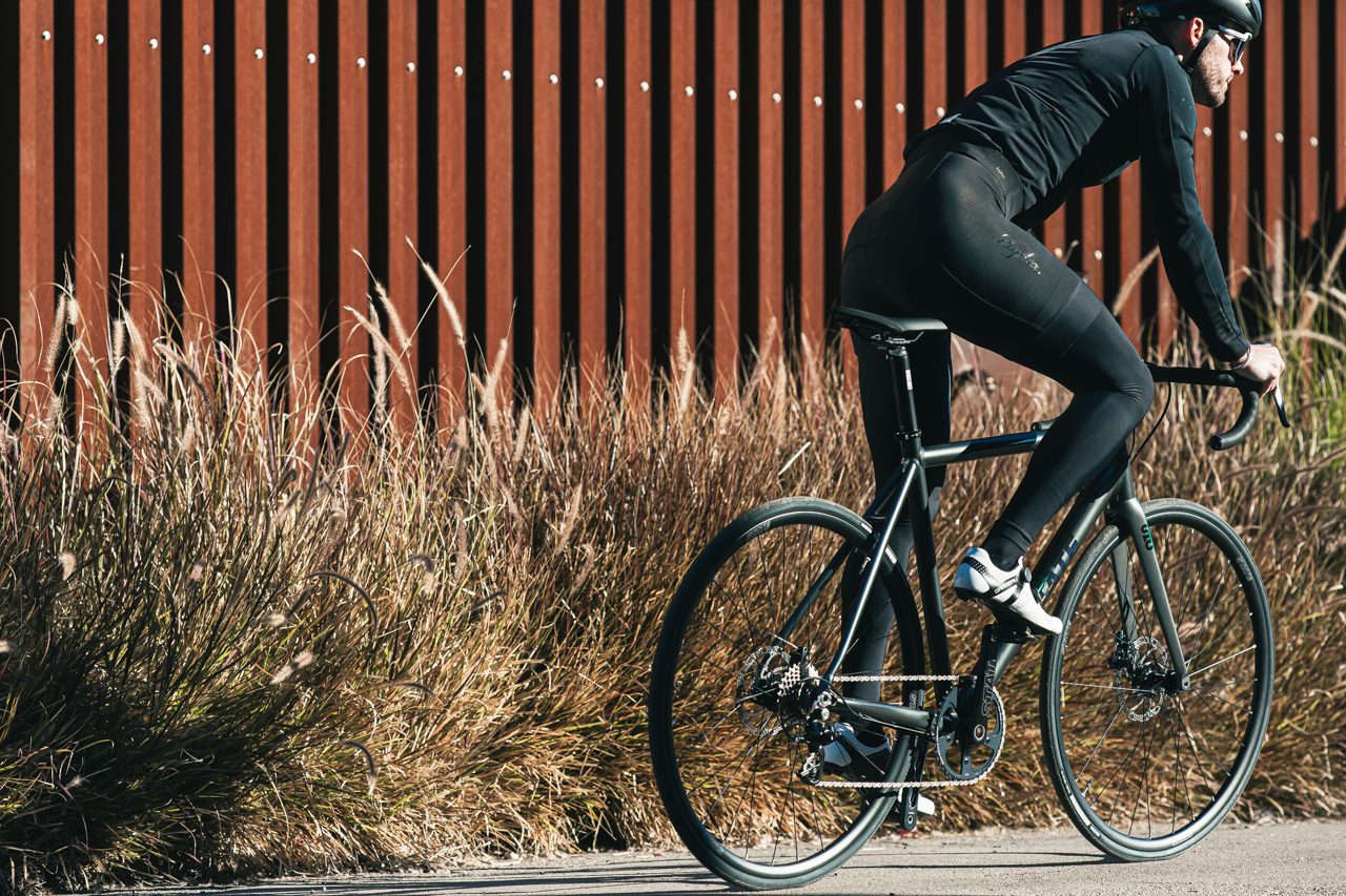 Bicicleta Endurance Undefeated Graphite - 11 velocidades 15
