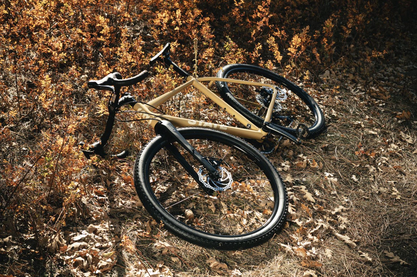 Bicicleta gravel 6061 All Road Dune Tan - 11 velocidades 13