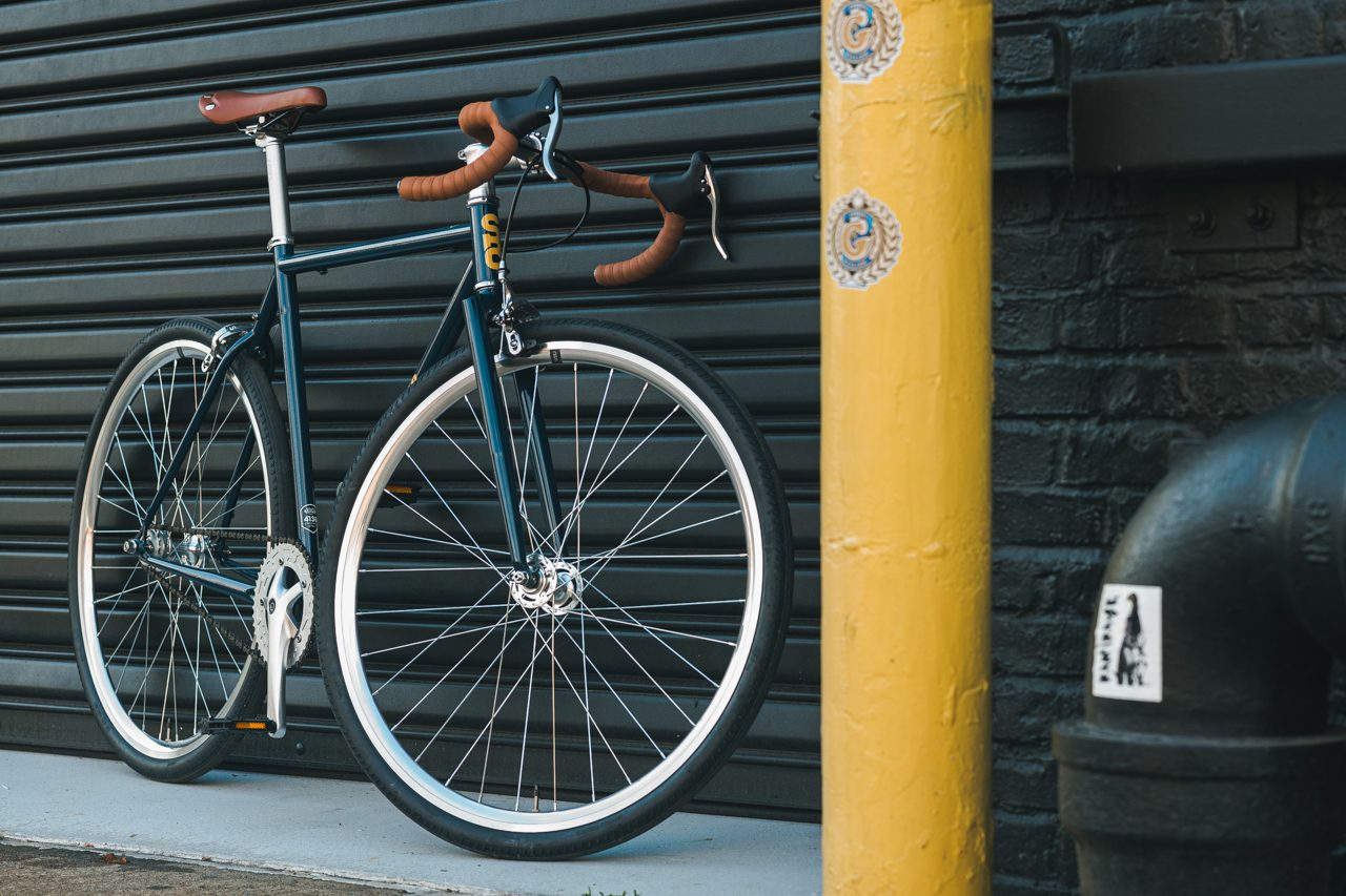 Bicicleta tracklocross 4130 Chromoly Navy Gold - Fijo y libre- Drop Bar 15