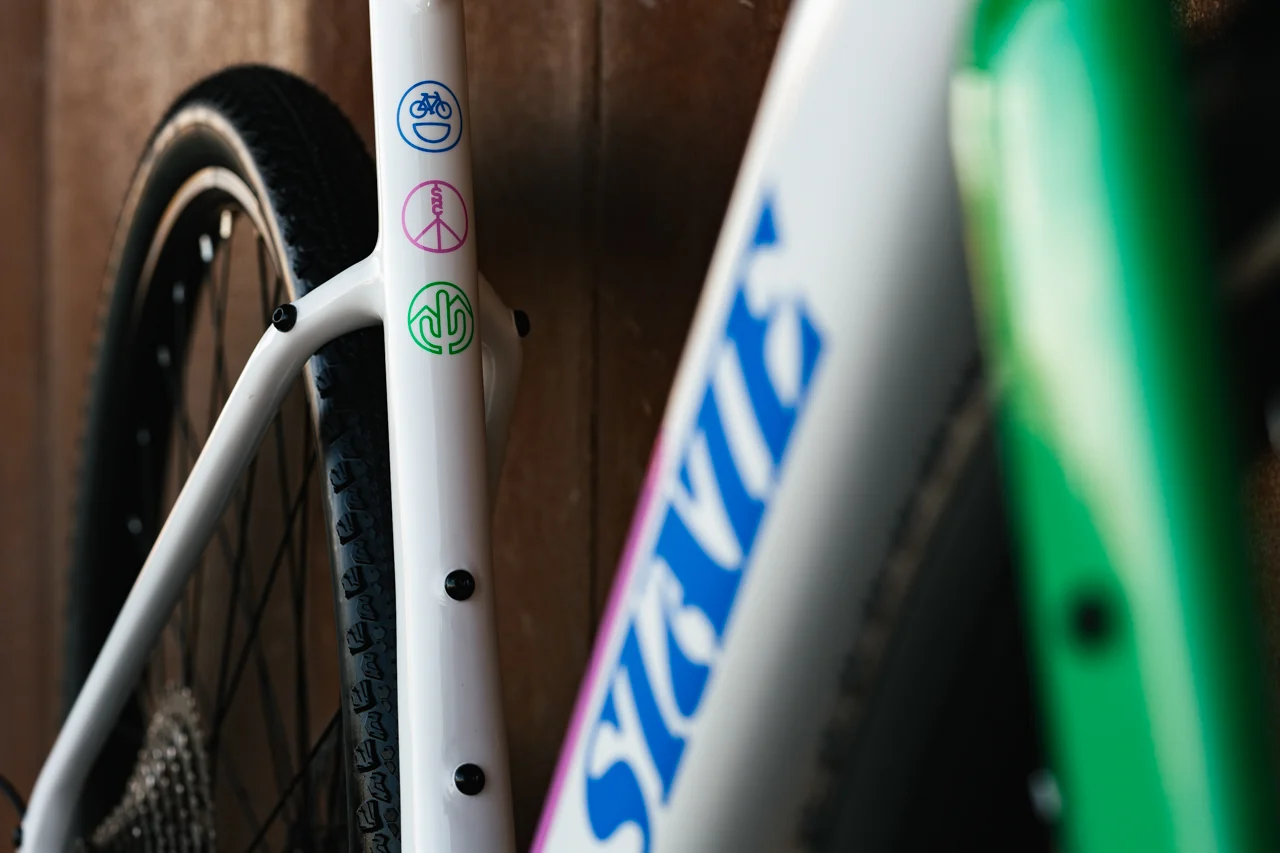 Bicicleta Gravel Carbon All Road V2 - Team Edition  24