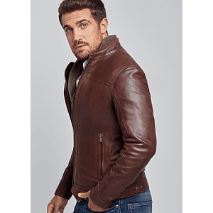 CASACA DE CUERO LISO Y PERFORADO