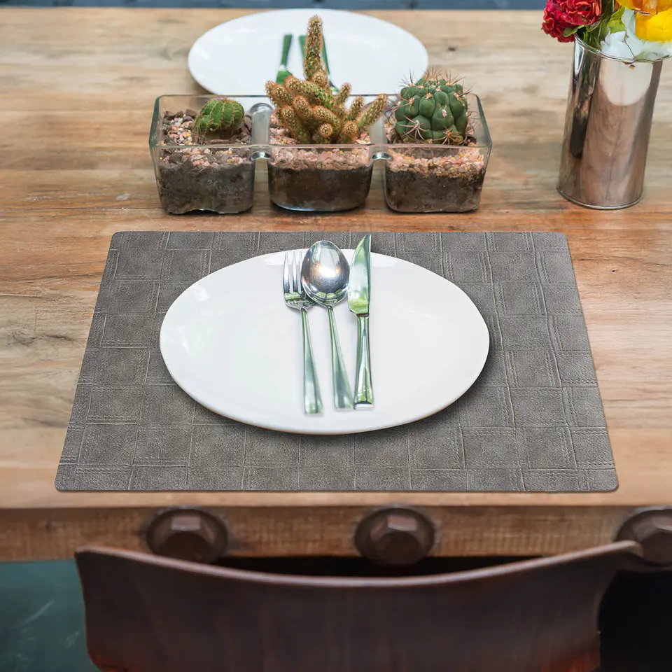 Set 4 Individuales Smoke Woven - Ediciones de Mesa  4