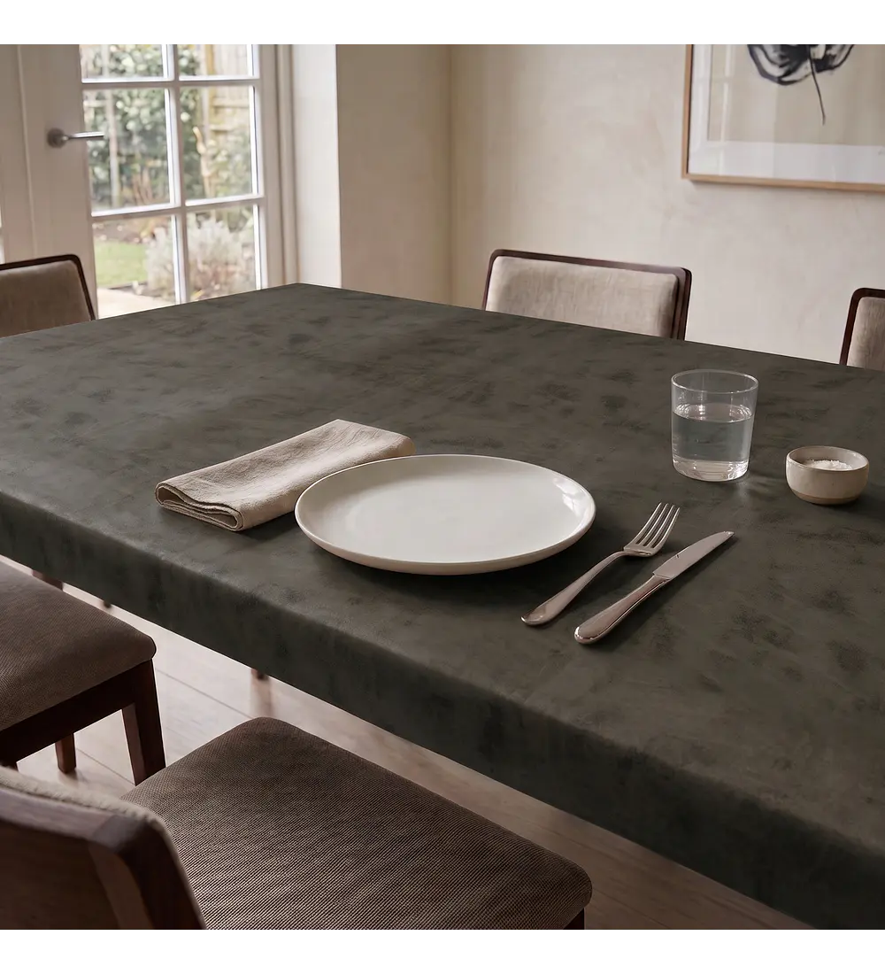 Cubre Mesa Rectangular Gris 140x180 cm — Incluye 6 Posavasos de Regalo