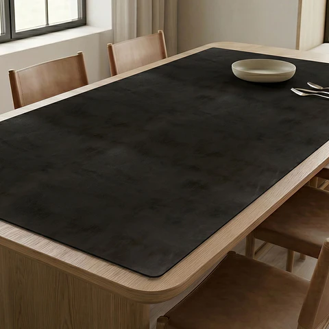 Cubre Mesa Rectangular Negro 140x200 cm — Incluye 6 Posavasos de Regalo