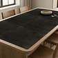 Cubre Mesa Rectangular Negro 140x220 cm — Incluye 6 Posavasos de Regalo - Miniatura 1