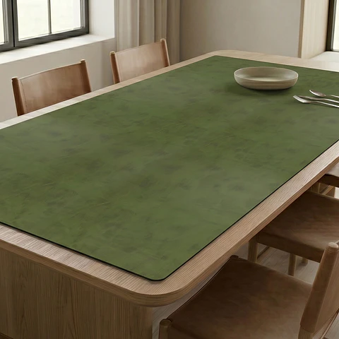 Cubre Mesa Rectangular Verde 140x240 cm — Incluye 6 Posavasos de Regalo