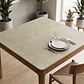 Cubre Mesa Cuadrado Beige 100x100 cm — Incluye Camino de Mesa y 6 Posavasos de Regalo - Miniatura 1