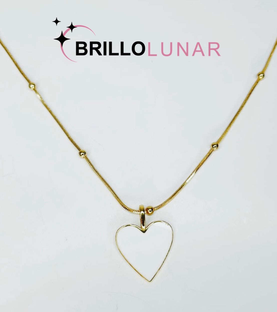 COLLAR CORAZÓN BLANCO