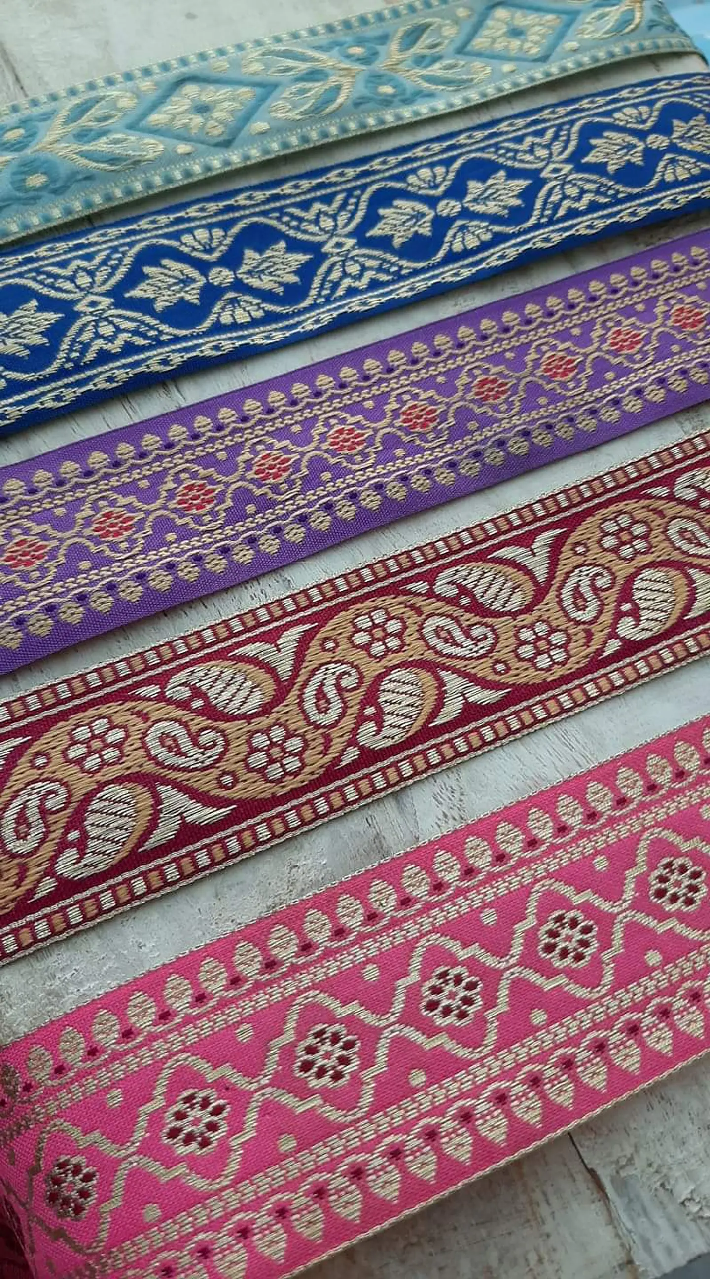 Cinta Bali por metro 1