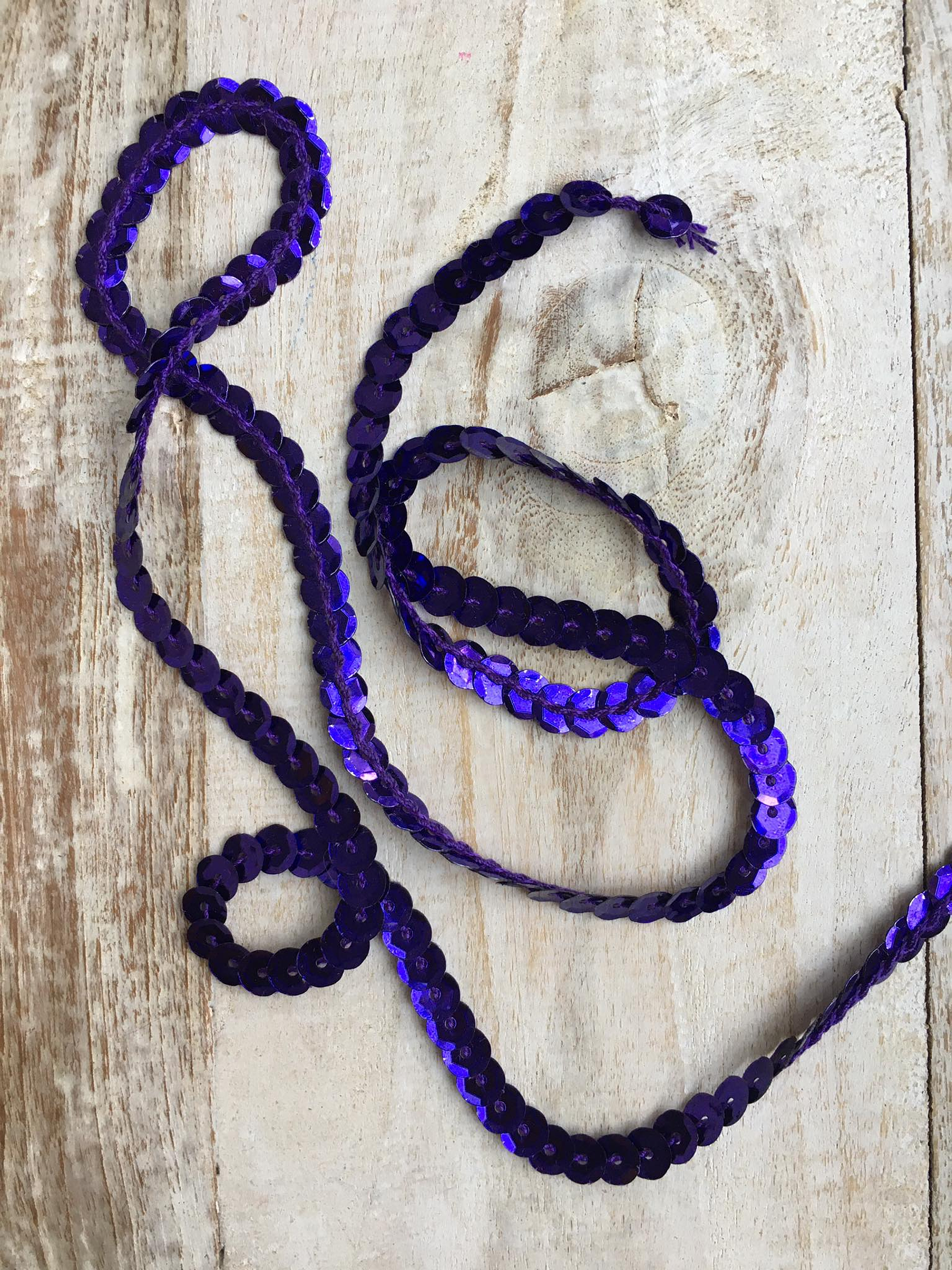 Lentejuelas hiladas 3mts 11