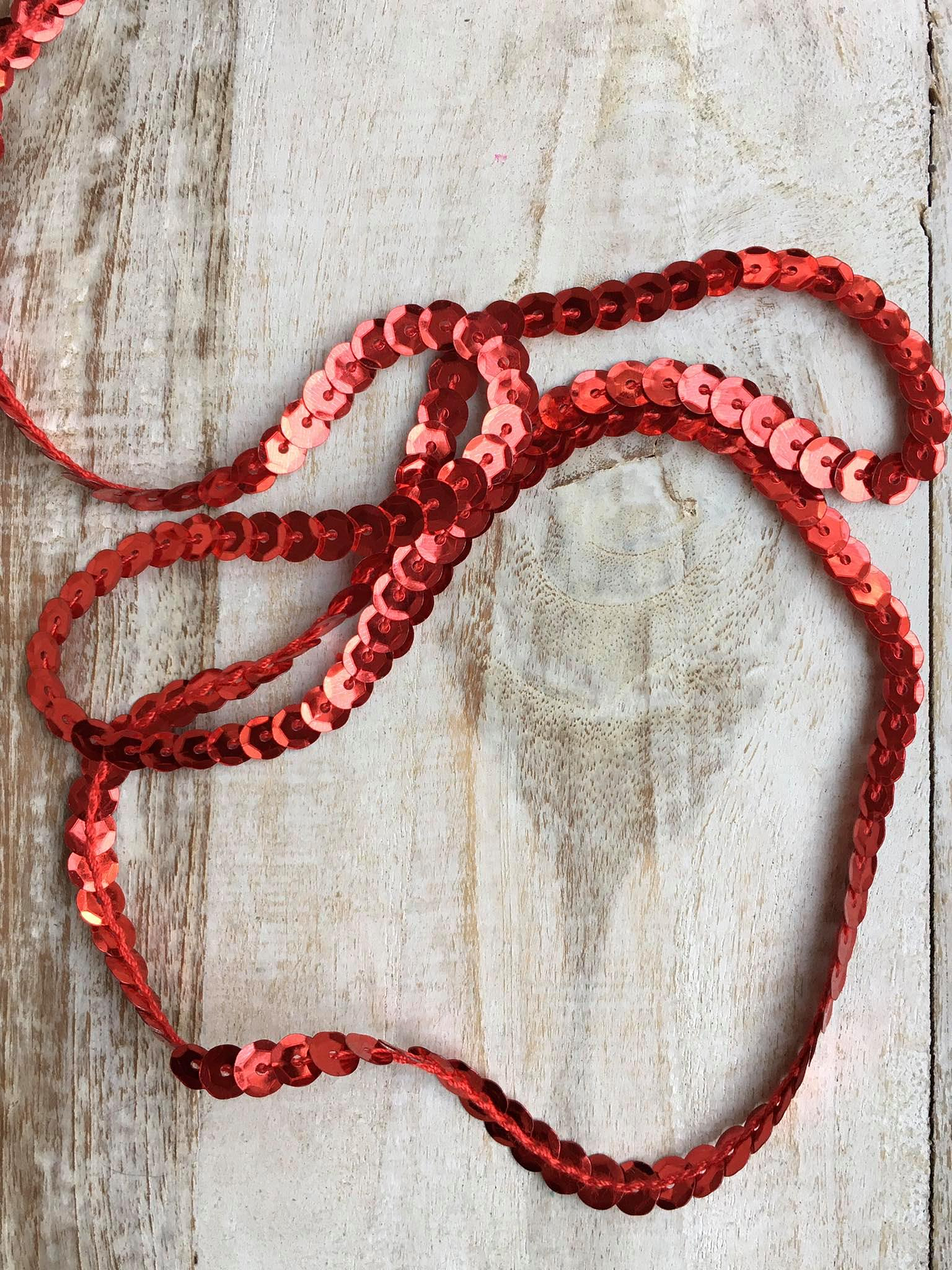 Lentejuelas hiladas 3mts 1