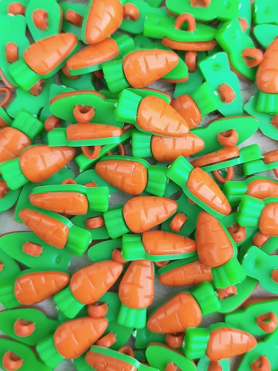 Set 6 botones zanahoria 1