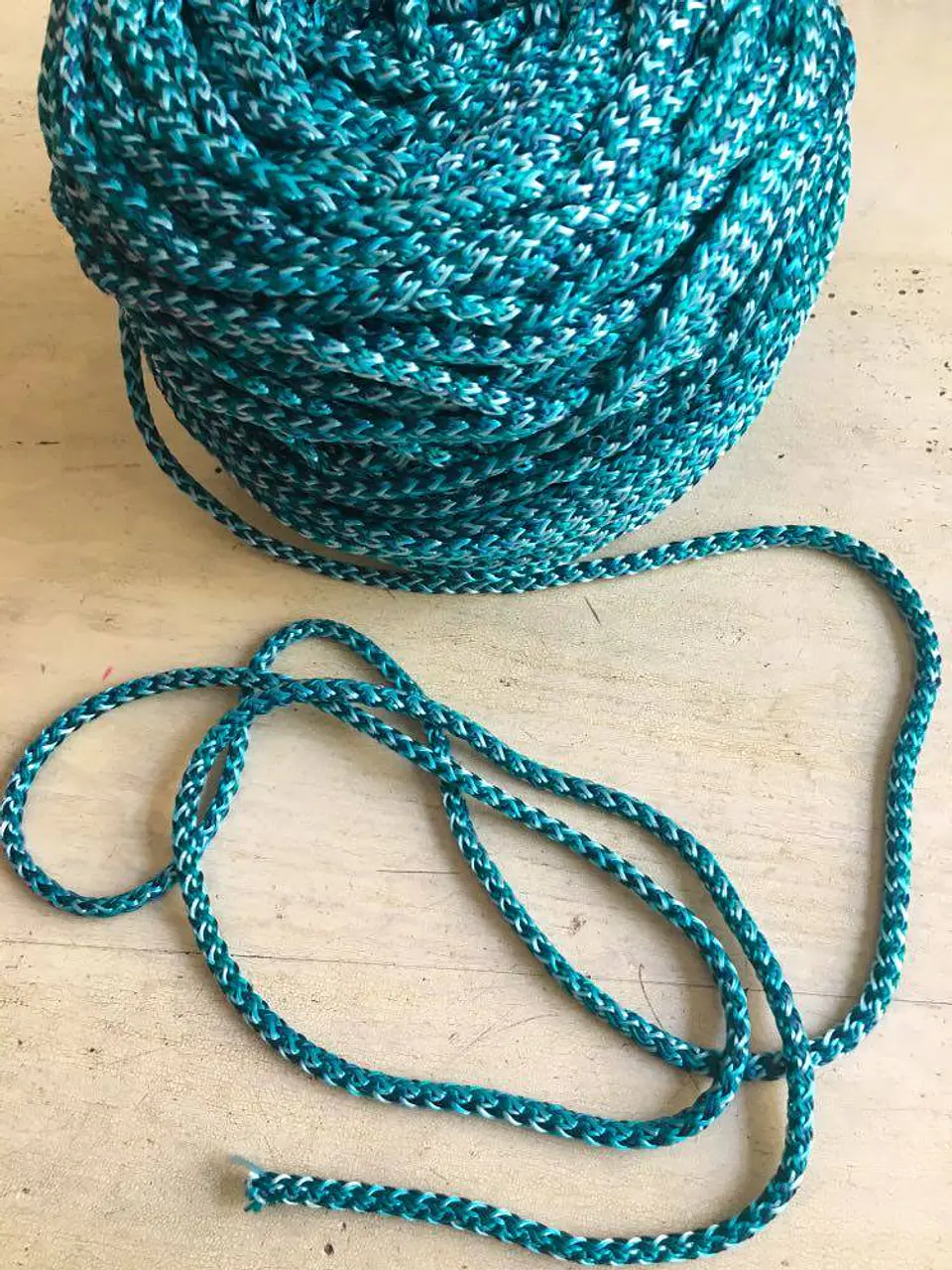 Cordón Tripolino 8 hebras jaspeado 5mts 2