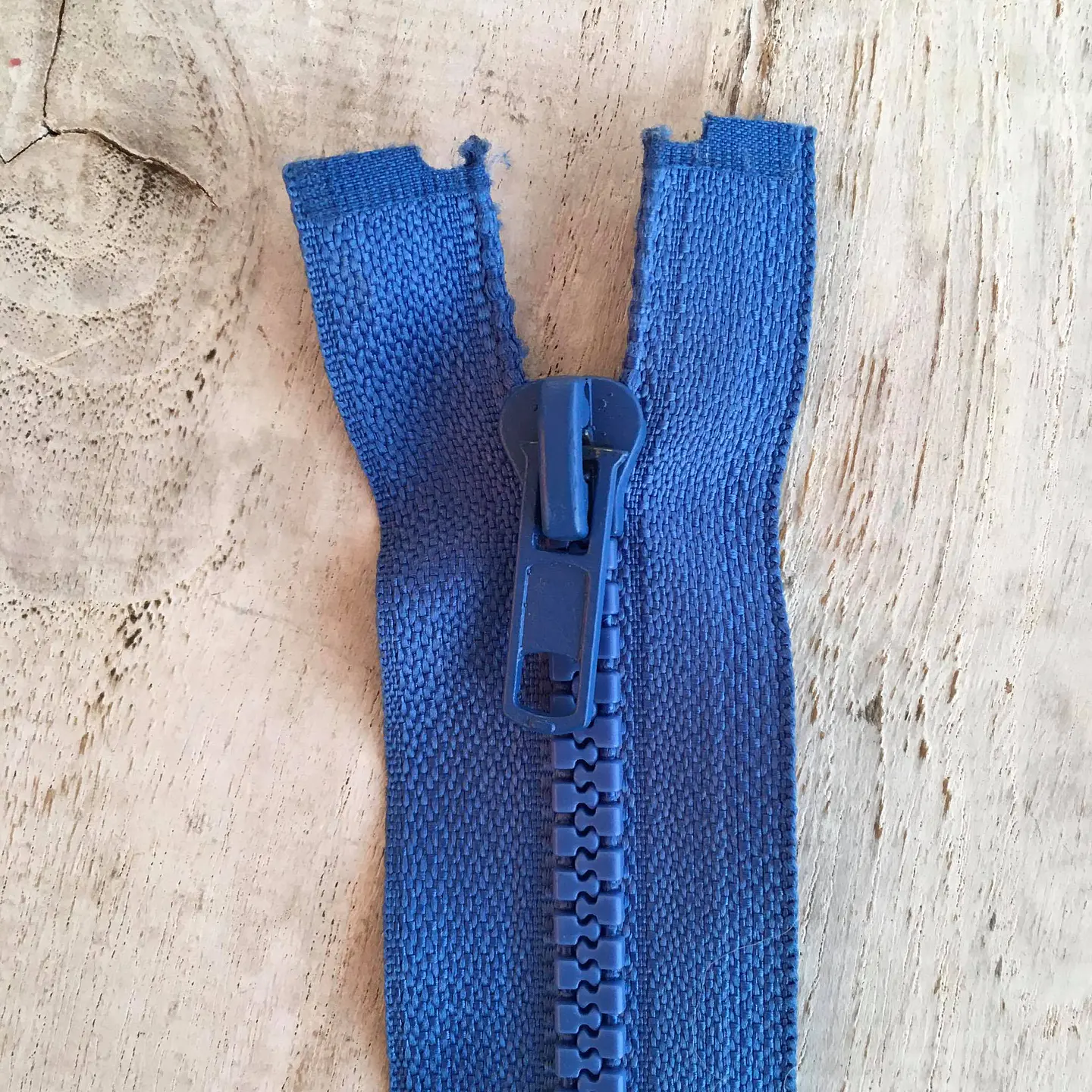 Cierre Diente de Perro 45cm 15