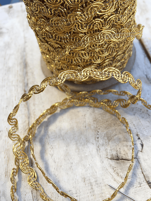 Pasamanería Dorada Arcos