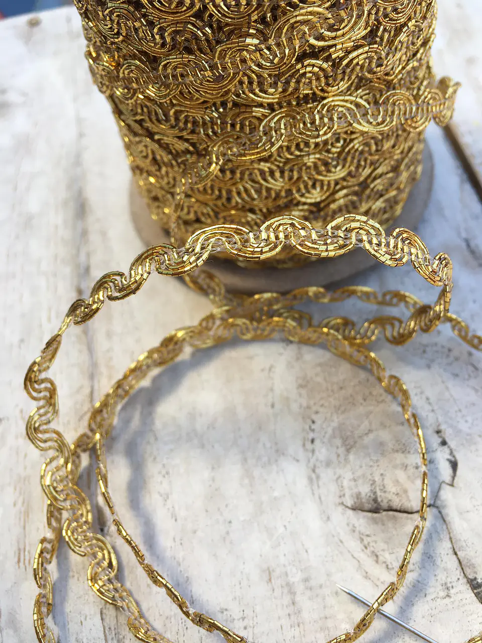 Pasamanería Dorada Arcos 1