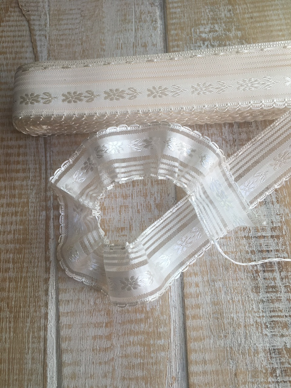 Cinta Lazo Mágico Flores por Pieza 2