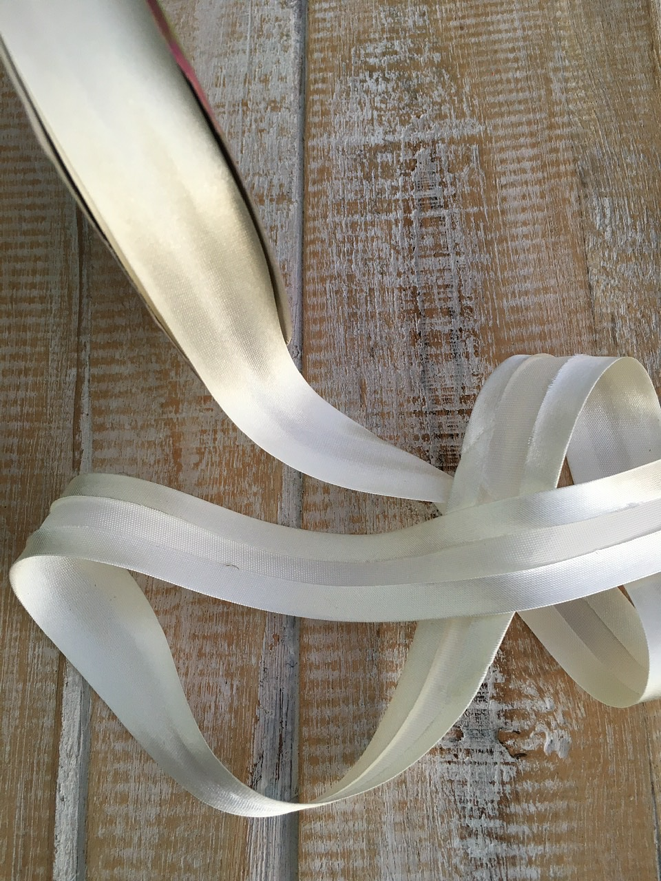 Rollo Sesgo Satinado 22mm 1