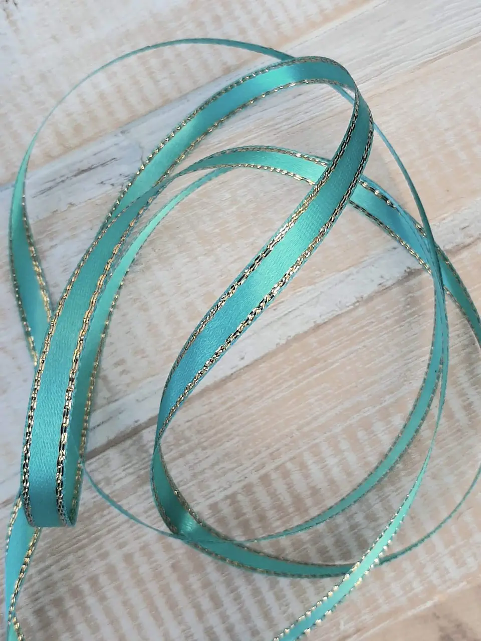 Rollo 27m Cinta Satín Lúrex 7mm 1